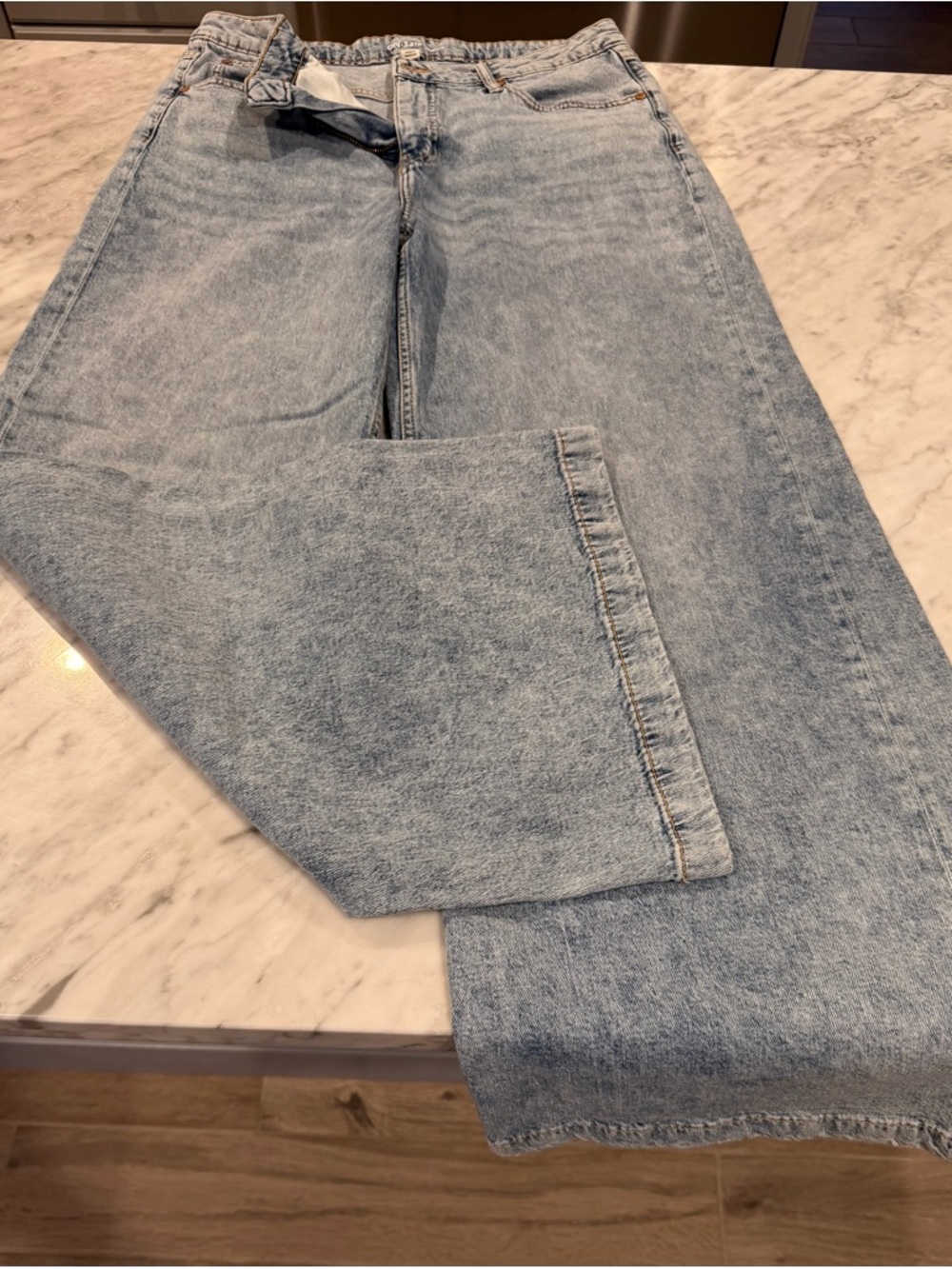 ON 34th wide leg high rise jeans sz 10 30x30 ankle flare - Picture 7 of 7